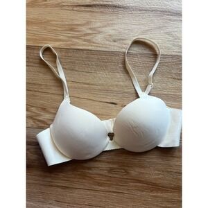 Maidenform 7679 Dream T-Shirt Bra Cream Off‎ White Underwire 34A